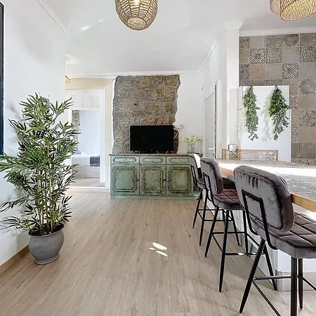 Figueirinha - Sunset Проживание в семье Campanario